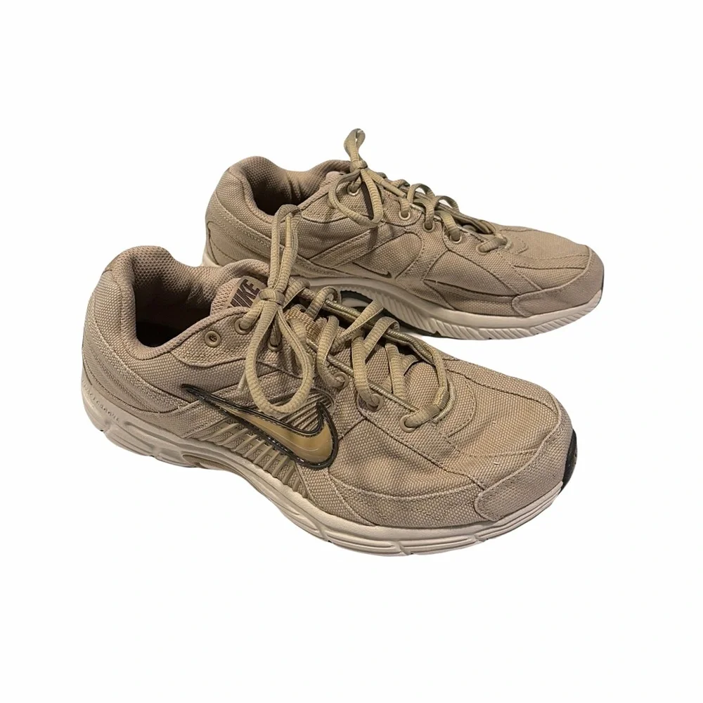 Nike Dart 8 Beige Running Shoes - Picture 3 of 5